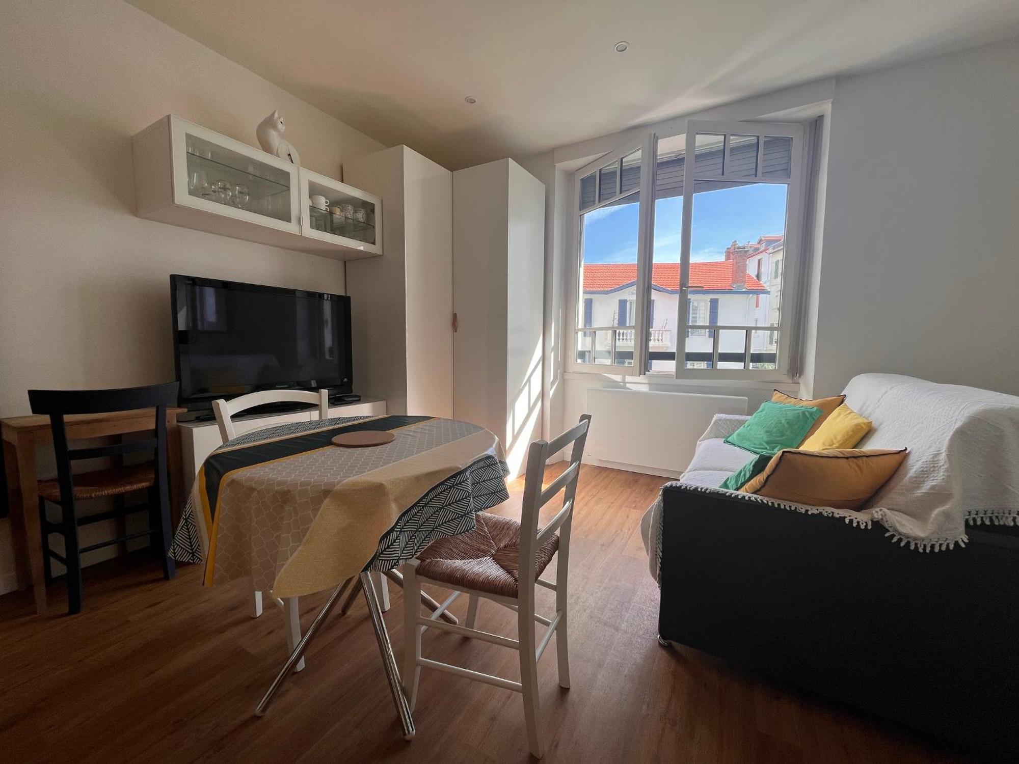 Appartement Lumineux 1 Chambre Au Coeur De Saint-Jean-De-Luz, Proche Plage Et Halles - Fr-1-239-890 Екстер'єр фото