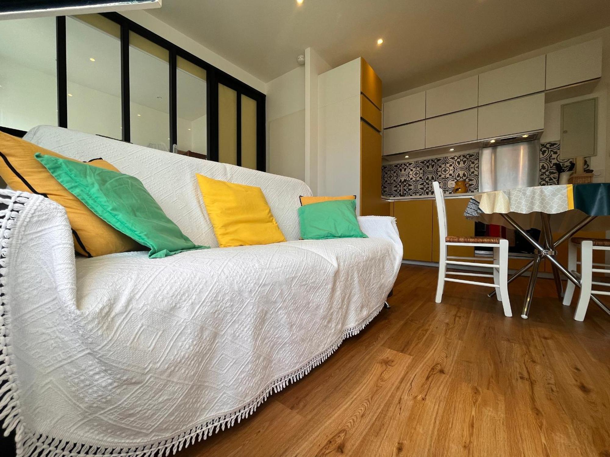 Appartement Lumineux 1 Chambre Au Coeur De Saint-Jean-De-Luz, Proche Plage Et Halles - Fr-1-239-890 Екстер'єр фото